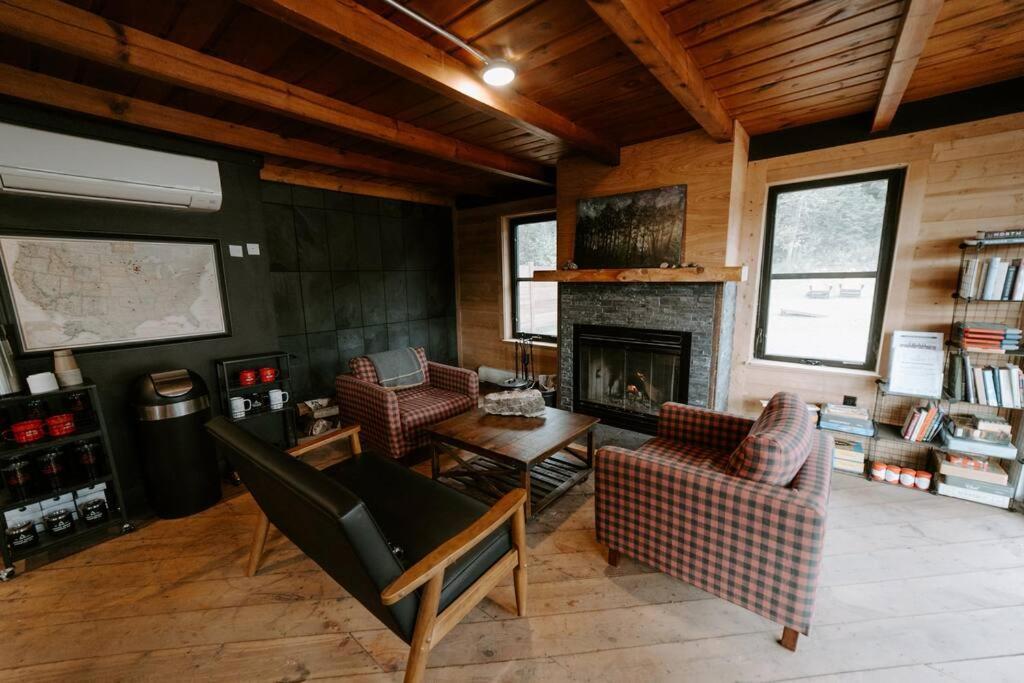 North Shore Camping Company Beaver Bay Εξωτερικό φωτογραφία